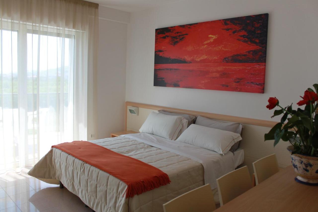 Residence Ada Grottammare Eksteriør bilde